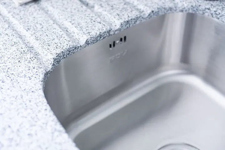 Equipamiento y terminaciones de departamentos en arriendo en San Miguel